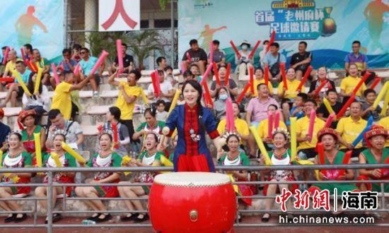 韩国史上首周末票房第三高的电影韩国收650万美元，为影史最佳开画成绩，按售票数计算，则占据95%的市场份额；韩寒韩寒、沈腾聚到一起，让现场的欢乐成倍放大